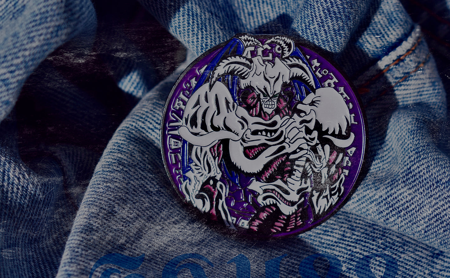 SKULL ENAMEL PIN